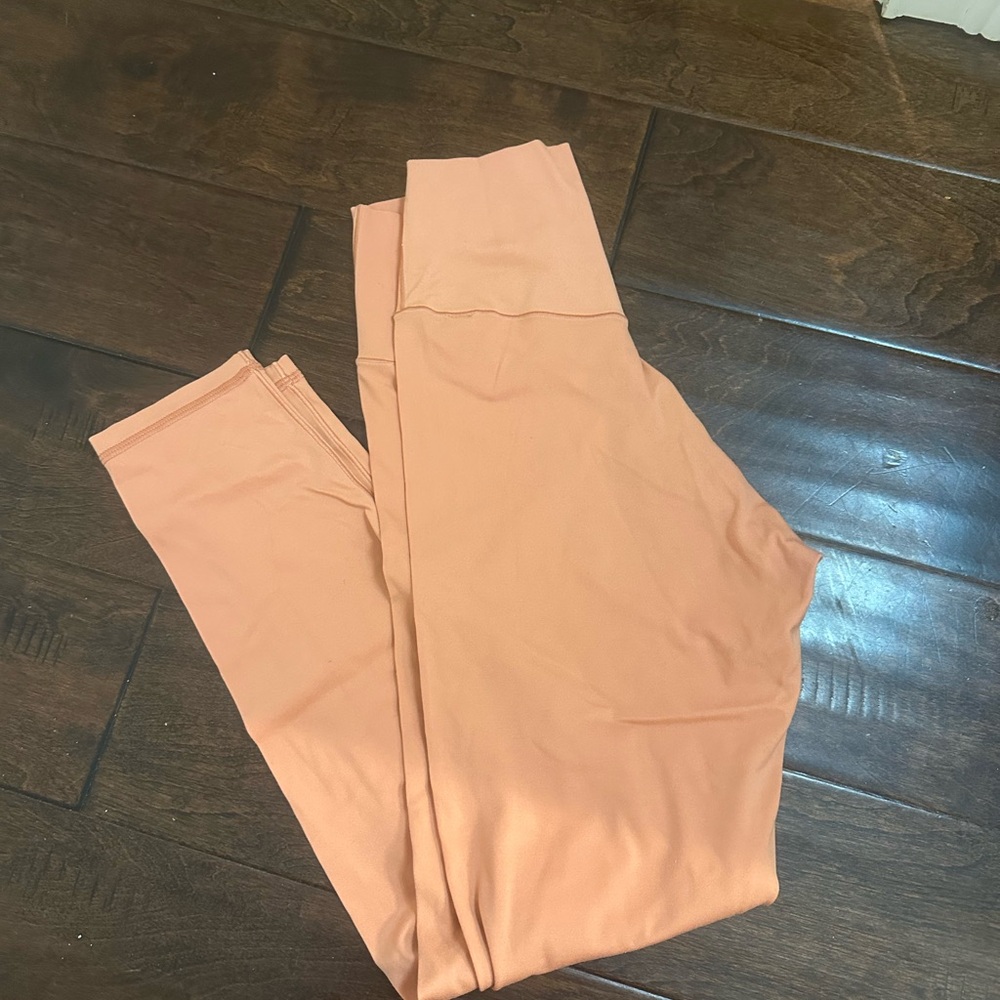 Aerie Peach Leggings